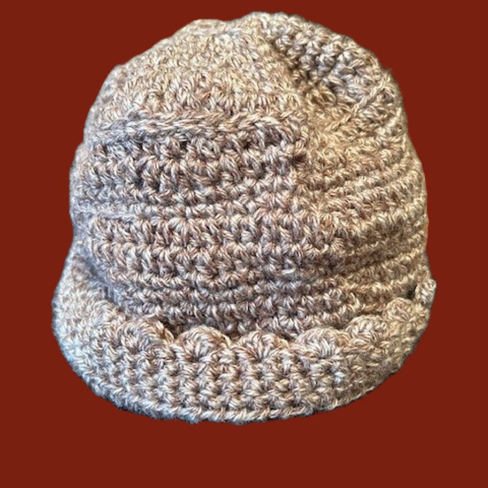 Woodsy Look featuring a spacious handbag, a trendy hat and coordinating necklace - Picture 4 of 4